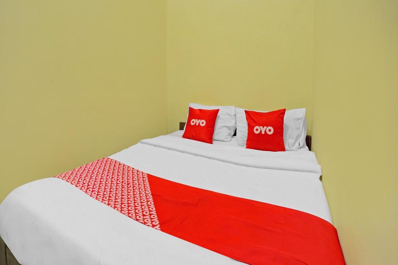 Oyo 3298 Bromo Guest House Family Маланг Экстерьер фото